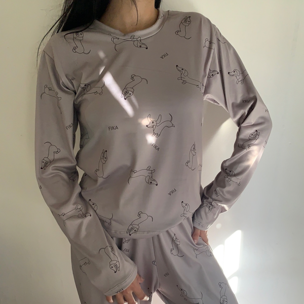 Camiseta perros gris